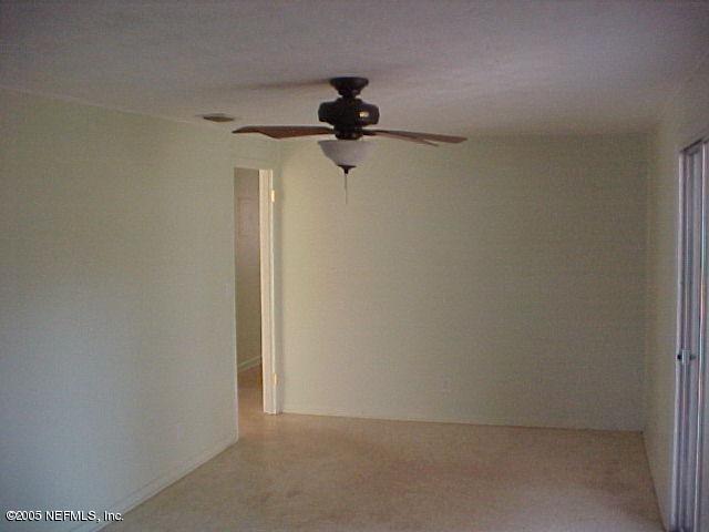486 Sigsbee Road Orange Park, FL 32073 - Photo 3 of 15 Family room