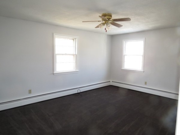 2 Middle Road, Unit B Plaistow, NH 03865 - Photo 8 of 18 Gallery Image 8