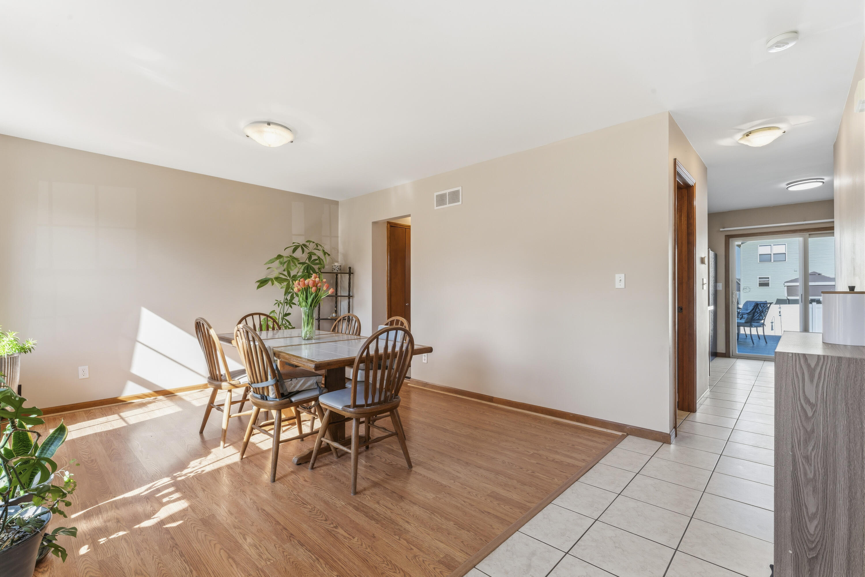 12457 Rush Street Crown Point, IN 46307 - Photo 3 of 34 3000x2000