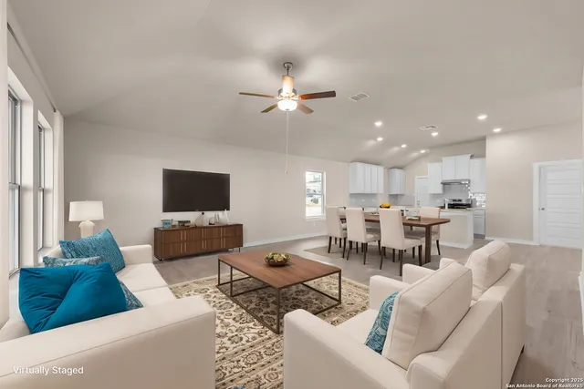 $323,160 | 15463 Salmon Spring, San Antonio, TX 78245