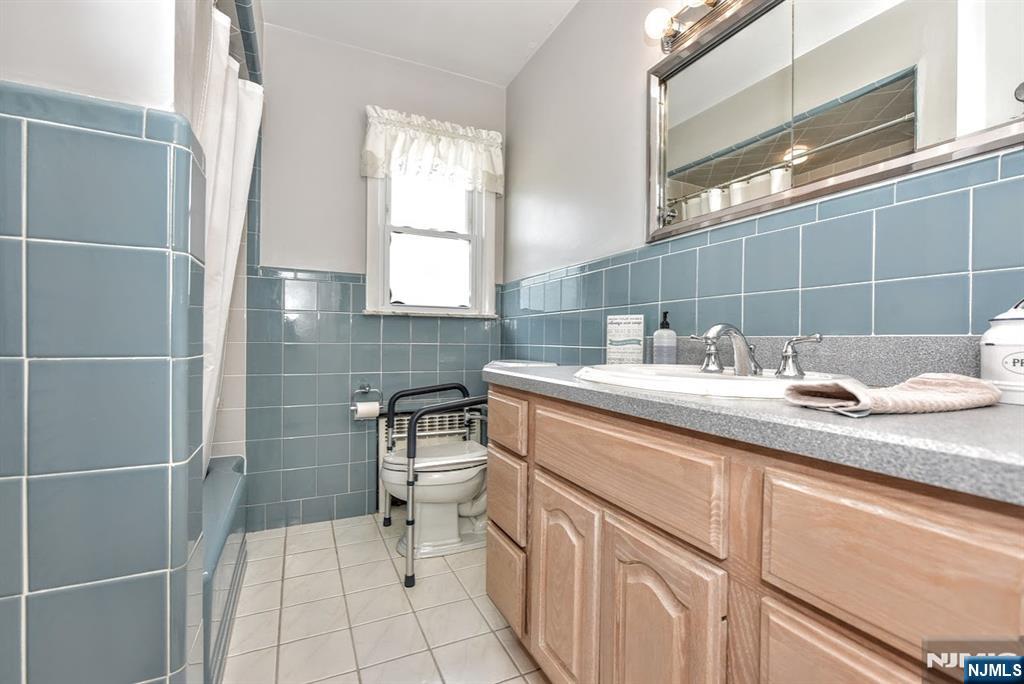 88 Spring Valley Road Oradell, NJ 07649 - Photo 20 of 31 Gallery Image 20