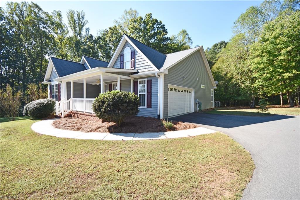 880 Ridge View Terrace Rural Hall, NC 27045 - Photo 2 of 23
