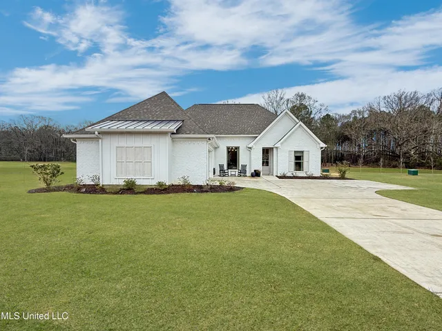 $509,900 | 991 Mullican Road, Florence, MS 39073