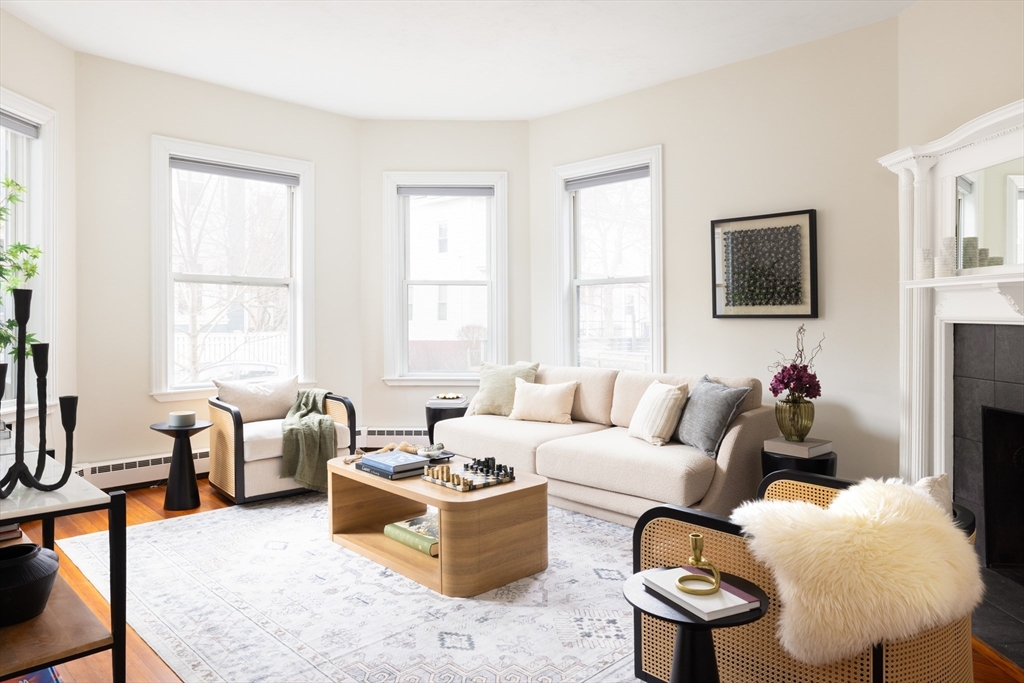 28 Inman Street, Unit 1 Cambridge, MA 02139 - Photo 4 of 17