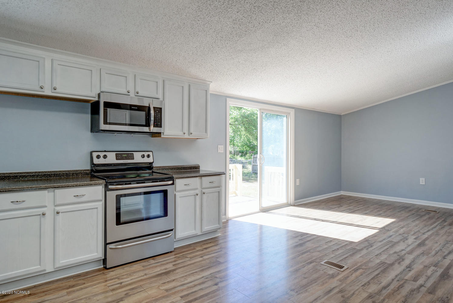 1842 Ramon Road Wilmington, NC 28405 - Photo 12 of 33 1842 Ramon Rd Wilmington NC-large-014-01