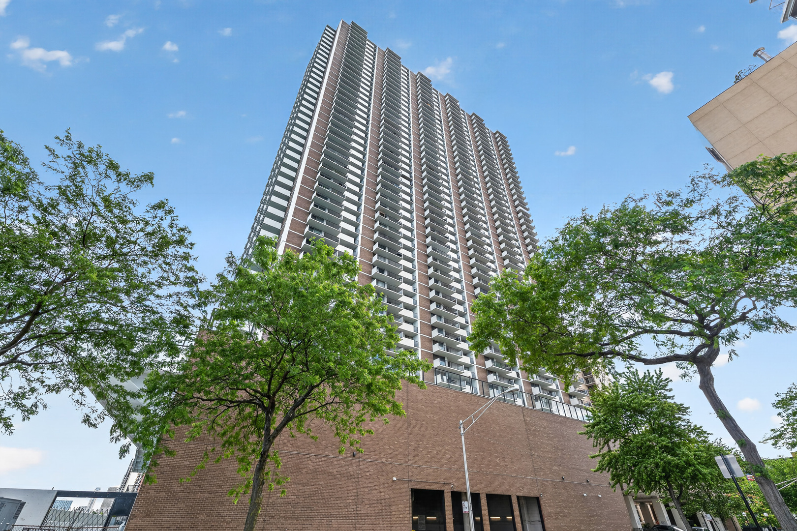 6033 North Sheridan Road, Unit 28D Chicago, IL 60660 - Photo 48 of 48