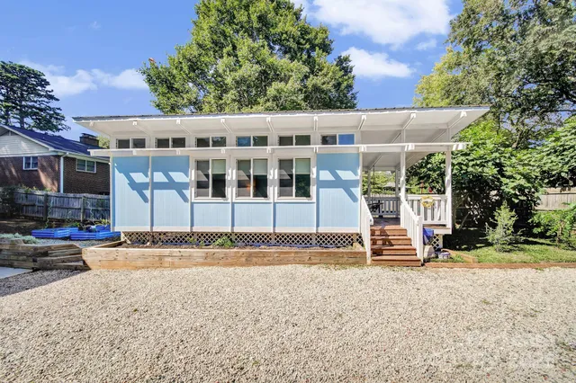 front view of house with a yard