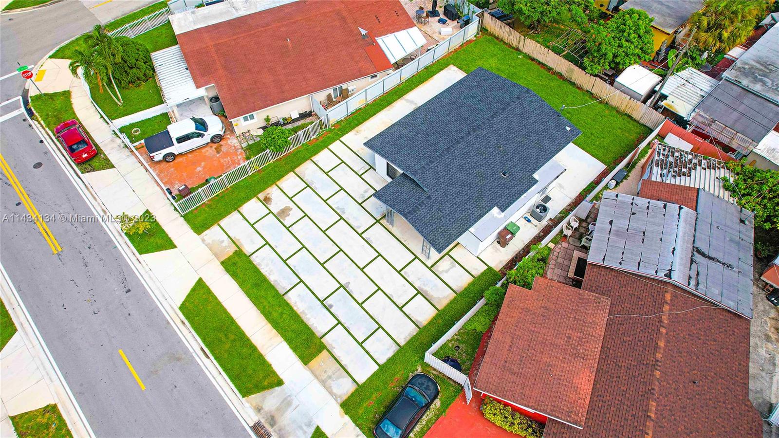 690 Southeast 3rd Place Hialeah, FL 33010 - Photo 29 of 31 unknown