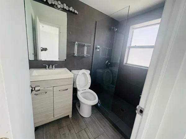 $1,650 | 7910 Abbott Avenue, Unit 3, Miami Beach, FL 33141