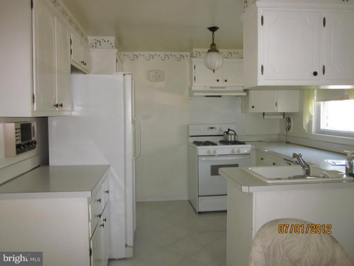 750 Susquehanna Road Philadelphia, PA 19111 - Photo 5 of 15 Gallery Image 5