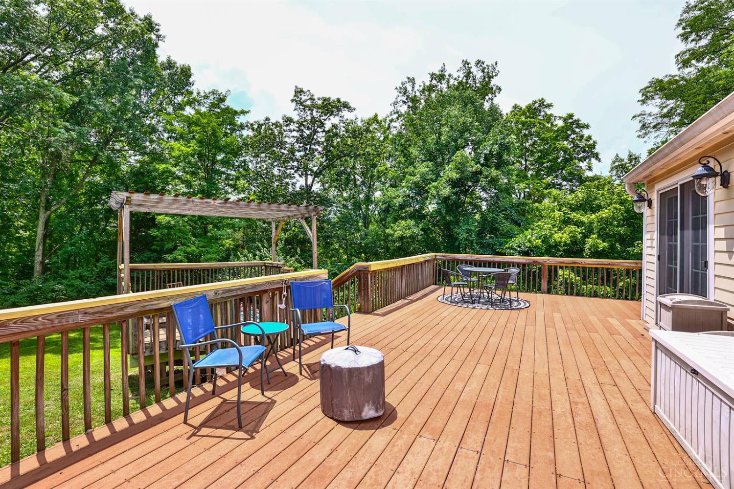572 Locust Corner Road Cincinnati, OH 45245 - Photo 53 of 80 Gallery Image 53