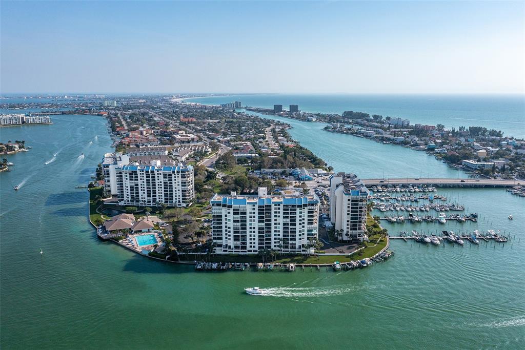 Paradise on the water