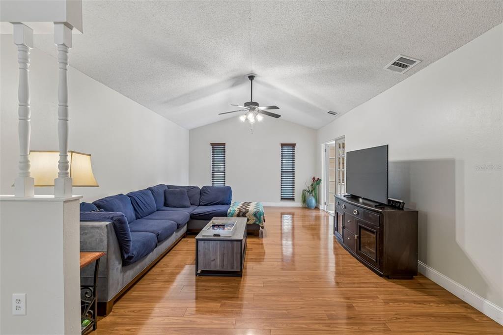 4733 Ridge Point Drive Tampa, FL 33624 - Photo 15 of 57 Gallery Image 15