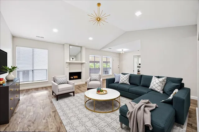 $175,000 | 10578 High Hollows Drive, Unit 266, Dallas, TX 75230