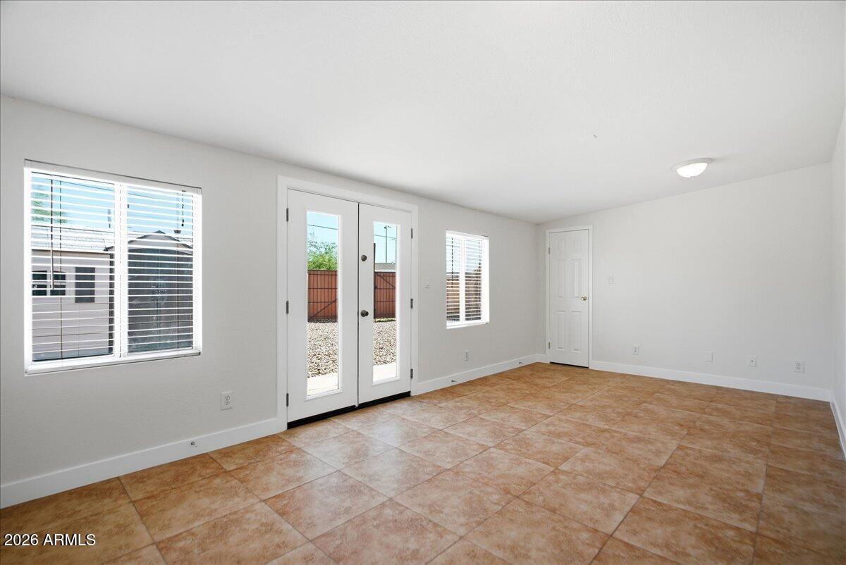 1019 West 10th Street Tempe, AZ 85281 - Photo 17 of 35 Flex room