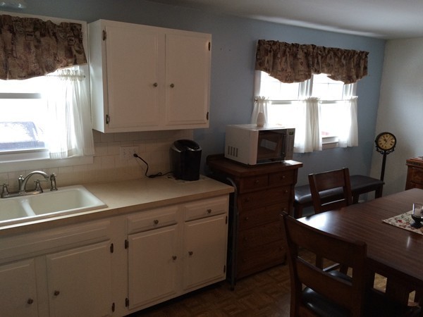 150 Wedgewood Road Worcester, MA 01602 - Photo 5 of 23 Gallery Image 5