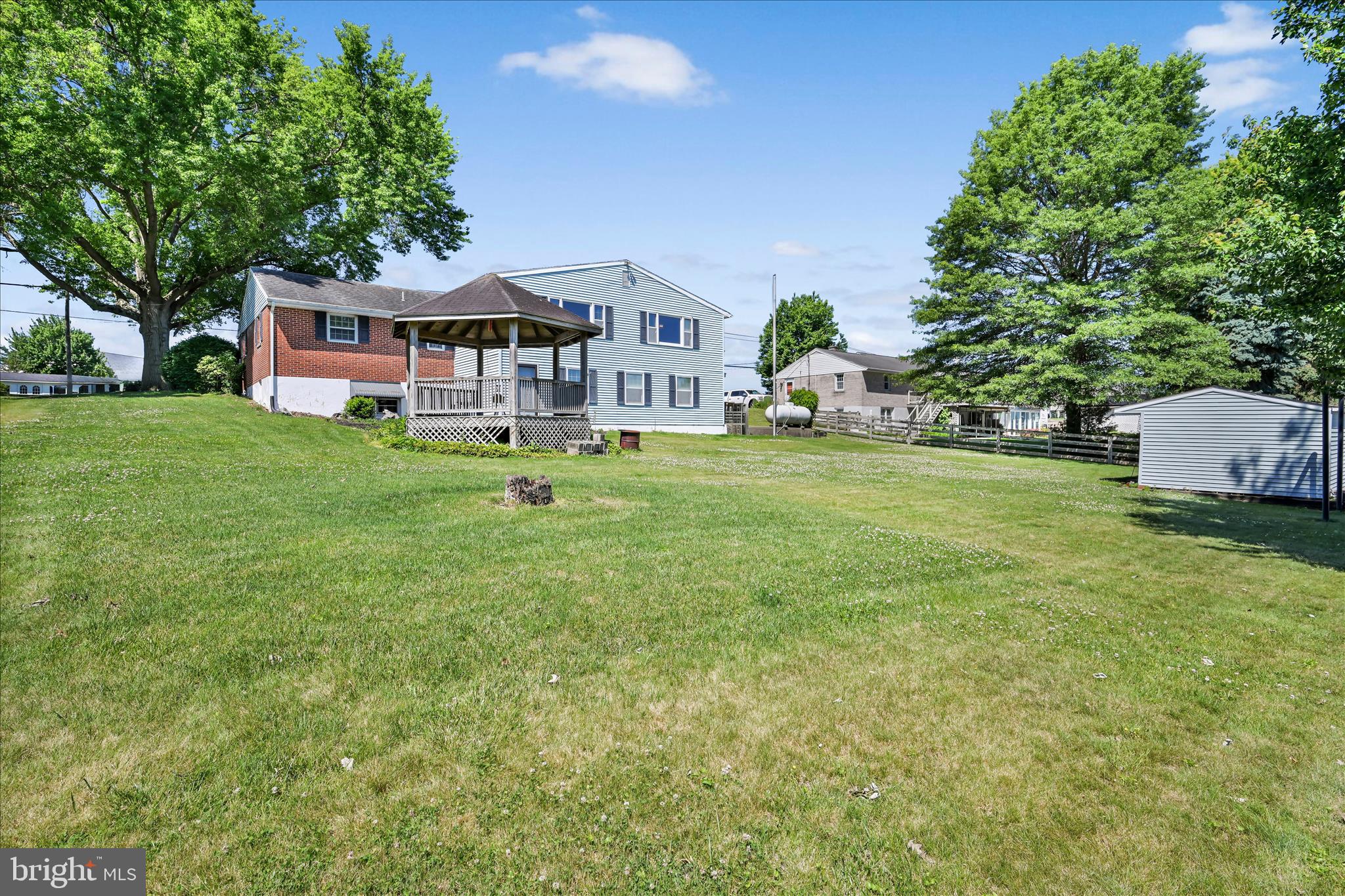 627 Pine Hill Road Lititz, PA 17543 - Photo 44 of 49 Exteriro Back