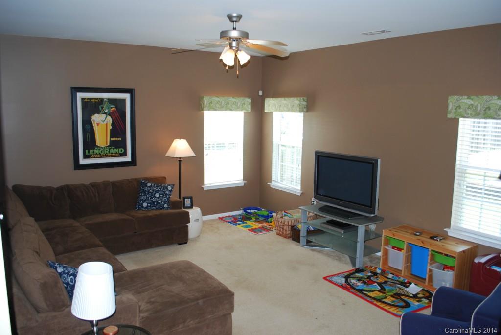 202 Glennallen Road Mooresville, NC 28115 - Photo 3 of 16