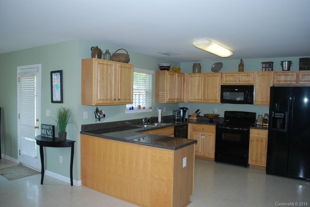 202 Glennallen Road Mooresville, NC 28115 - Photo 4 of 16