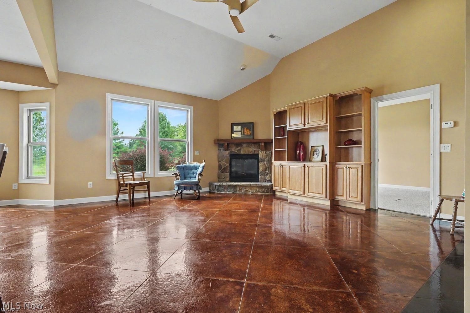 604 Rundle Street LaGrange, OH 44050 - Photo 6 of 39 Gallery Image 6