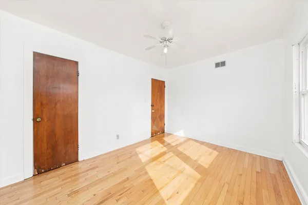 $395,900 | 3556 South Ashland Avenue, Chicago, IL 60609
