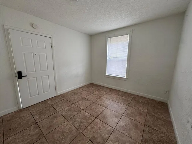 $1,500 | 638 Columbia Street, Orlando, FL 32805