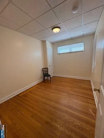 $2,400 | 225 Westwood Avenue, Unit 7), Westwood, NJ 07675