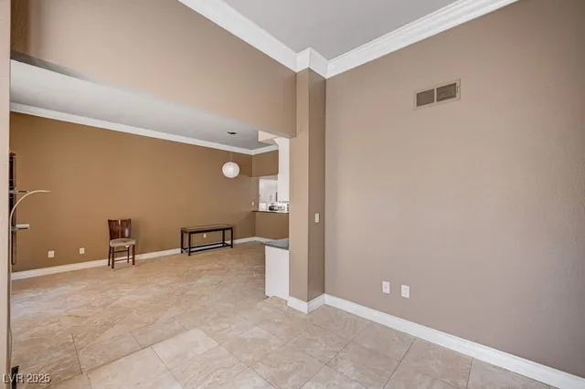 $1,800 | 210 East Flamingo Road, Unit 301, Las Vegas, NV 89169