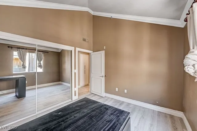 $1,800 | 210 East Flamingo Road, Unit 301, Las Vegas, NV 89169