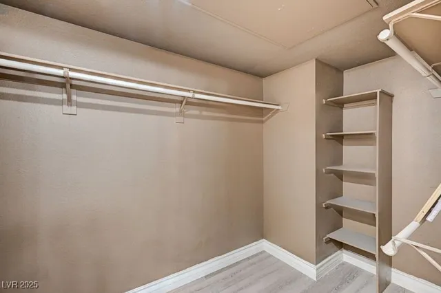 $1,800 | 210 East Flamingo Road, Unit 301, Las Vegas, NV 89169