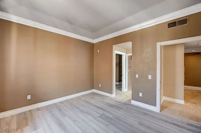 $1,800 | 210 East Flamingo Road, Unit 301, Las Vegas, NV 89169