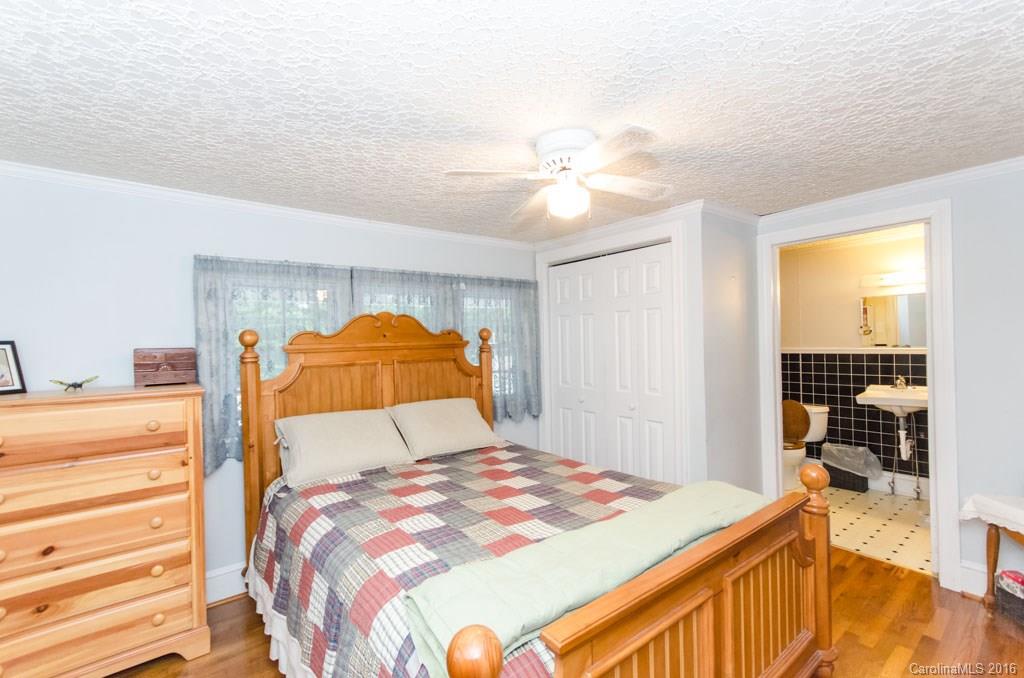 516 Battleground Road Lincolnton, NC 28092 - Photo 12 of 24 Gallery Image 12