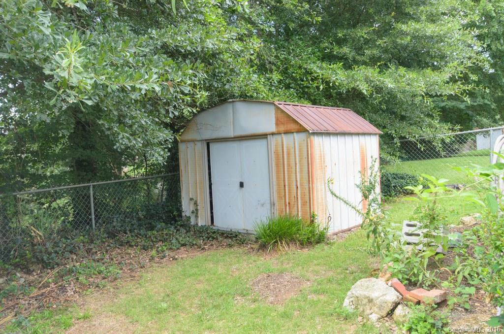 516 Battleground Road Lincolnton, NC 28092 - Photo 17 of 24 Gallery Image 17