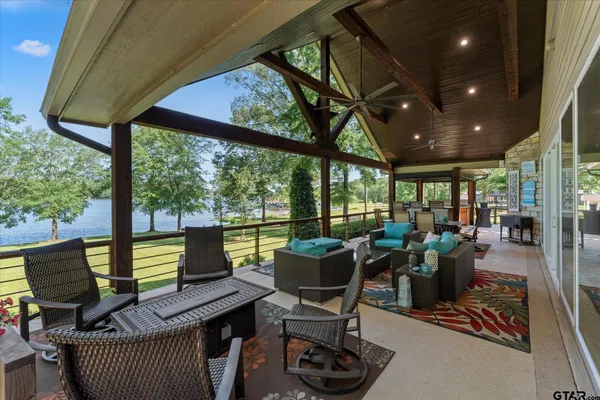 $1,150,000 | 451 County Road 2430, Pittsburg, TX 75686