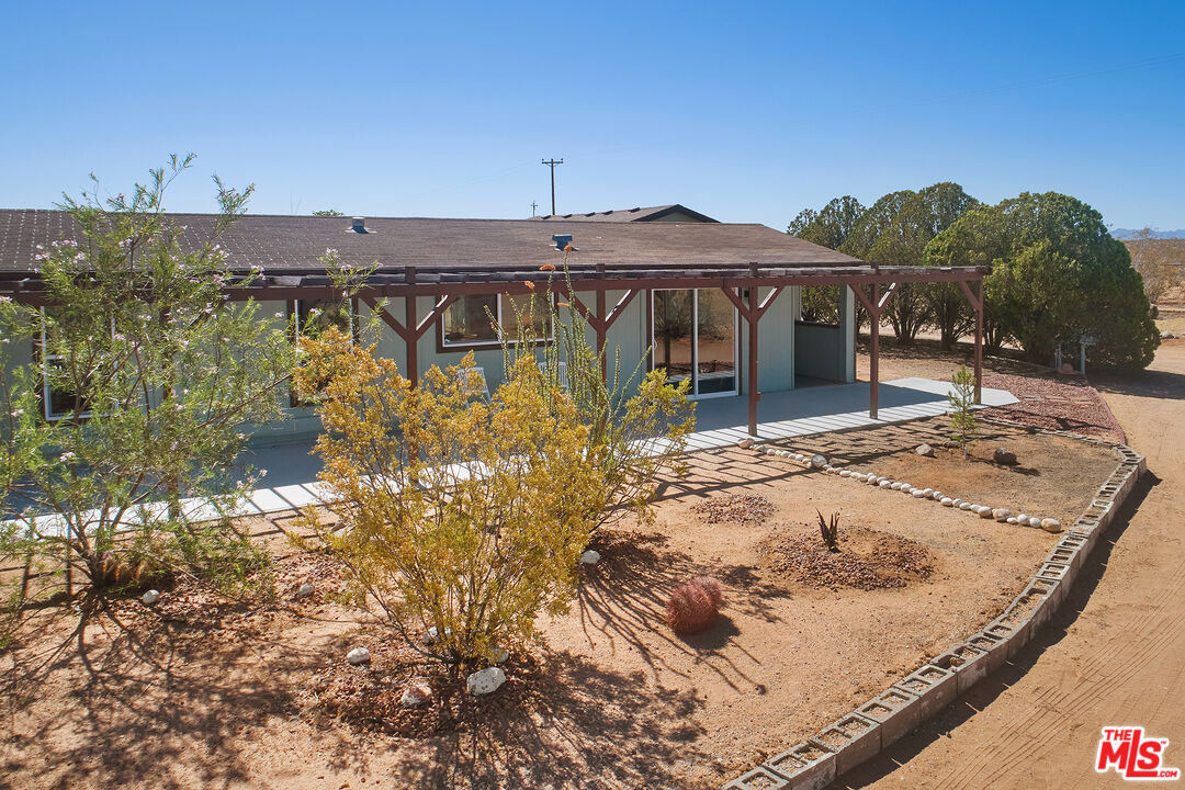 60939 Sunny Vista Road Landers, CA 92285 - Photo 43 of 59