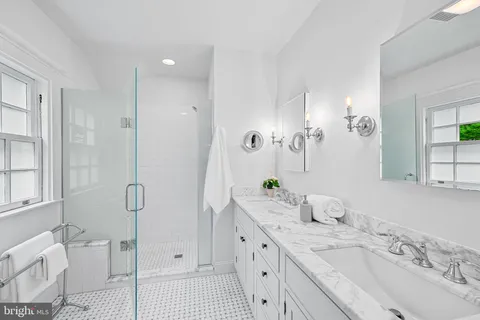 $880,000 | 401 Edgevale Road, Baltimore, MD 21210