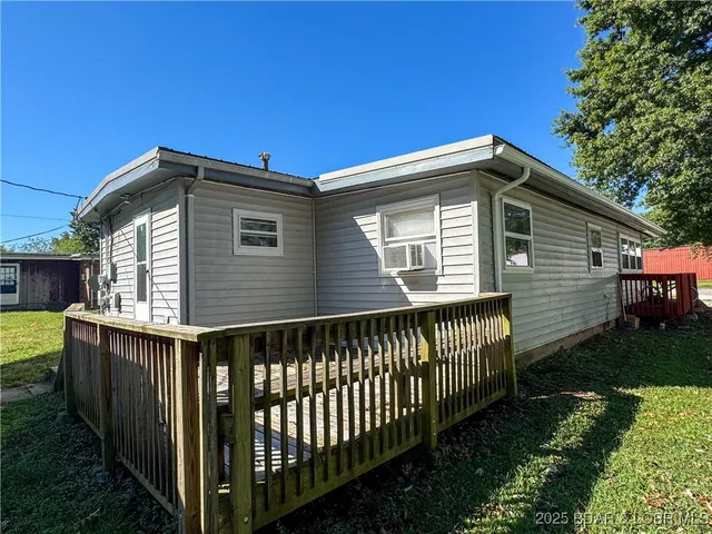 $199,000 | 404 & 406 South Hunter, Versailles, MO 65084