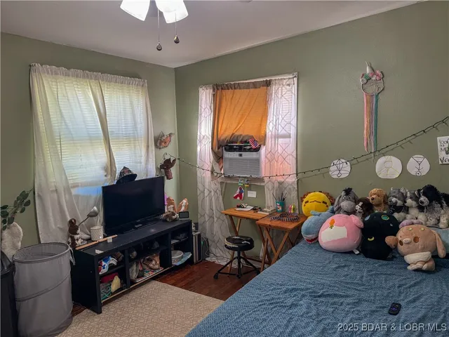 $199,000 | 404 & 406 South Hunter, Versailles, MO 65084