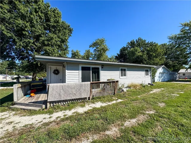 $199,000 | 404 & 406 South Hunter, Versailles, MO 65084