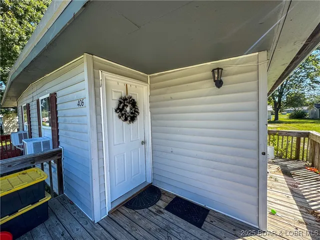 $199,000 | 404 & 406 South Hunter, Versailles, MO 65084