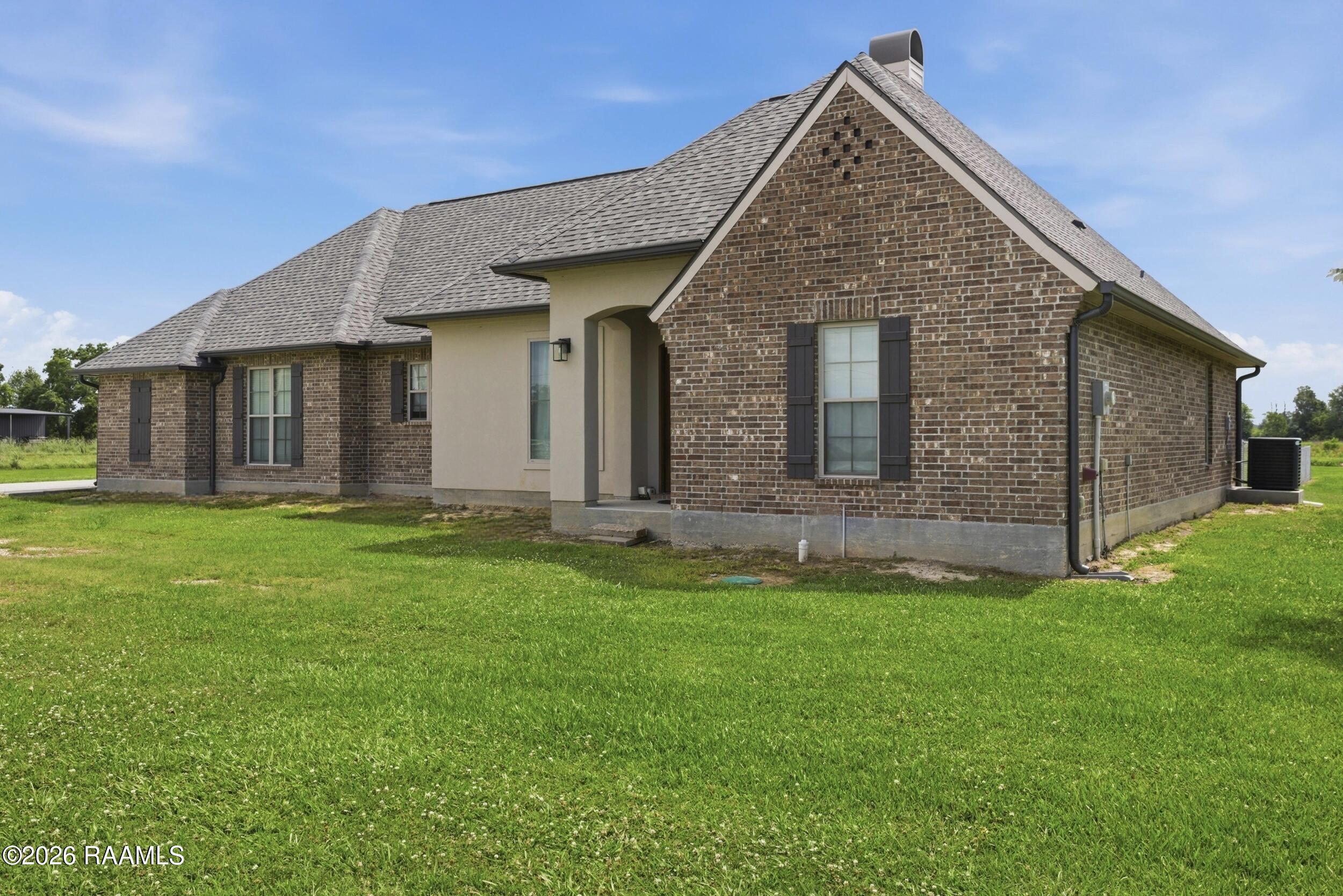 326 Noah Daigle Road Church Point, LA 70525 - Photo 3 of 22 12__89a9963_autoremove_34381872_654e28ec