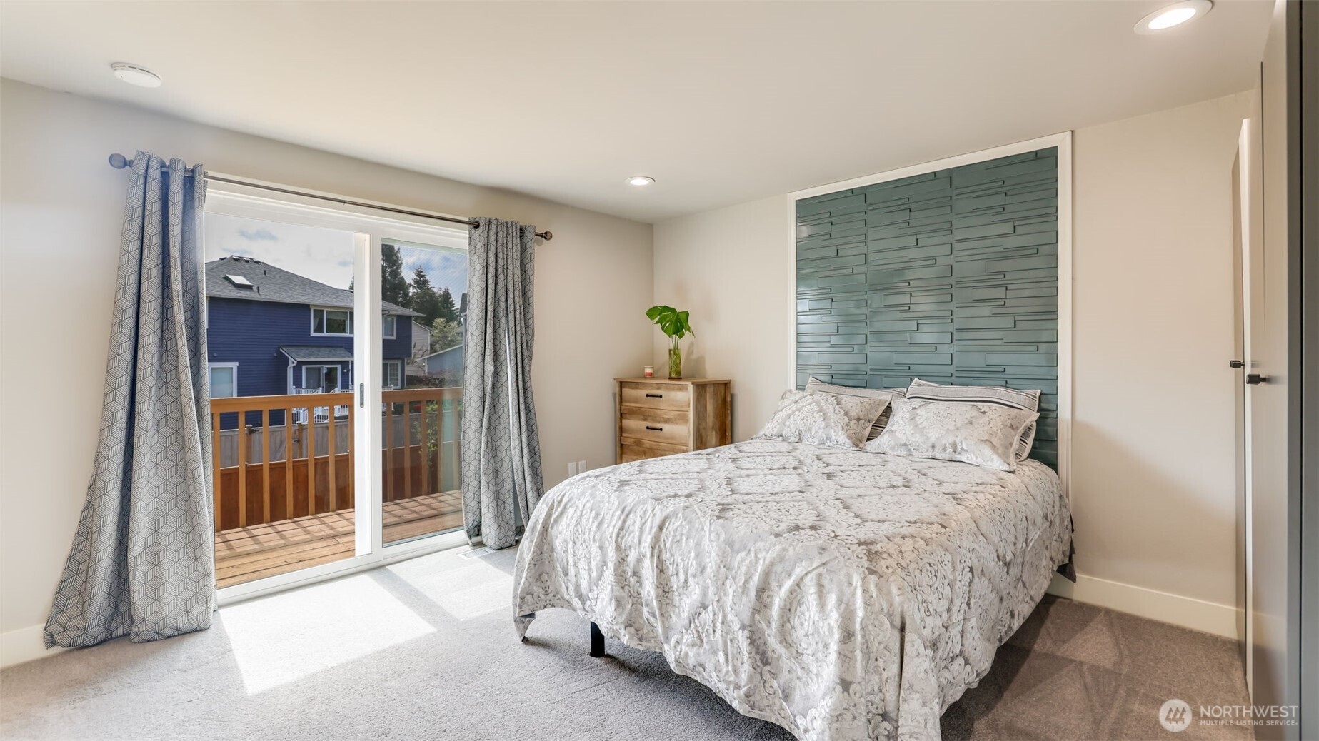 950 Anacortes Court Northeast Renton, WA 98059 - Photo 20 of 37