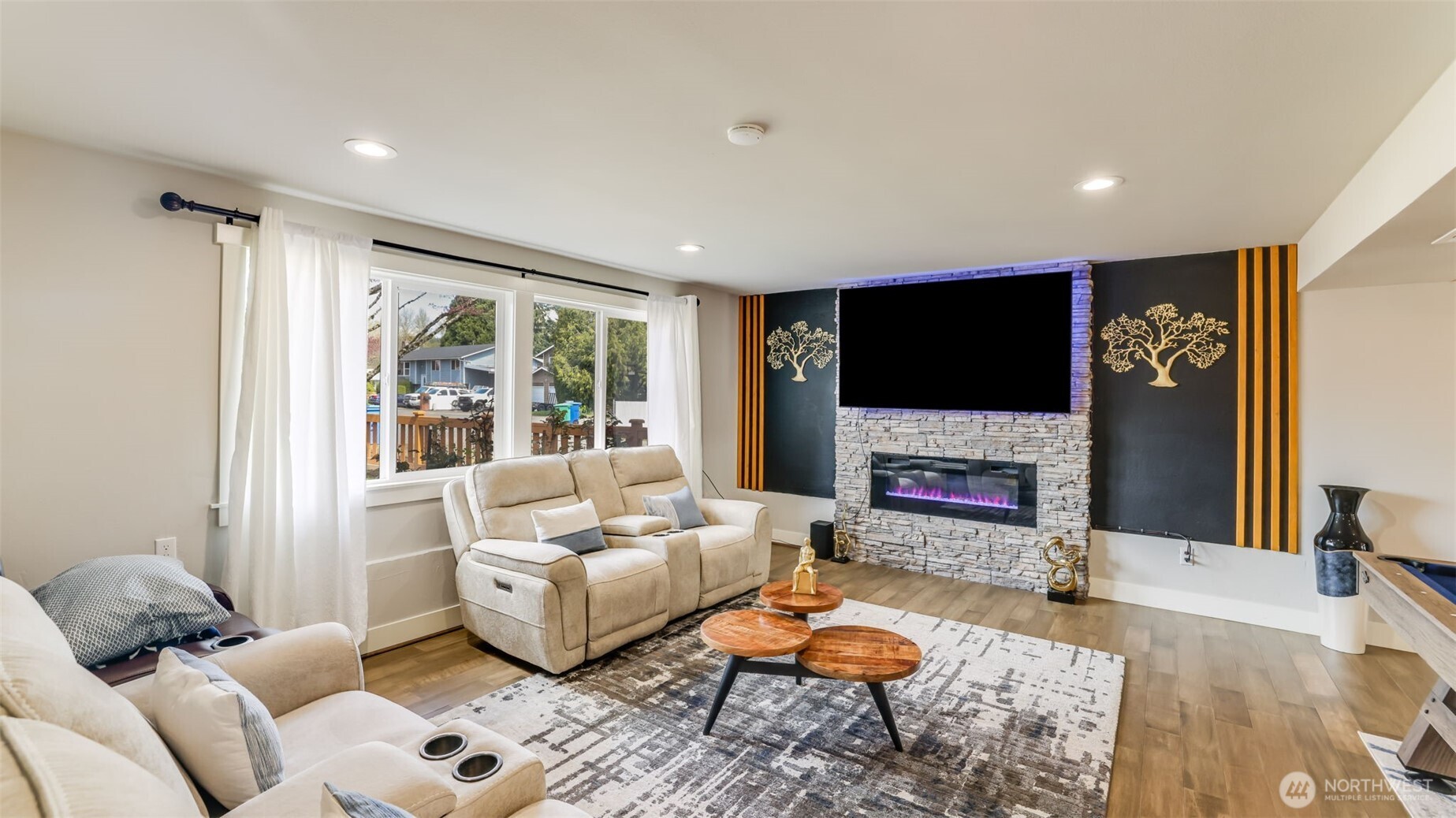 950 Anacortes Court Northeast Renton, WA 98059 - Photo 25 of 37