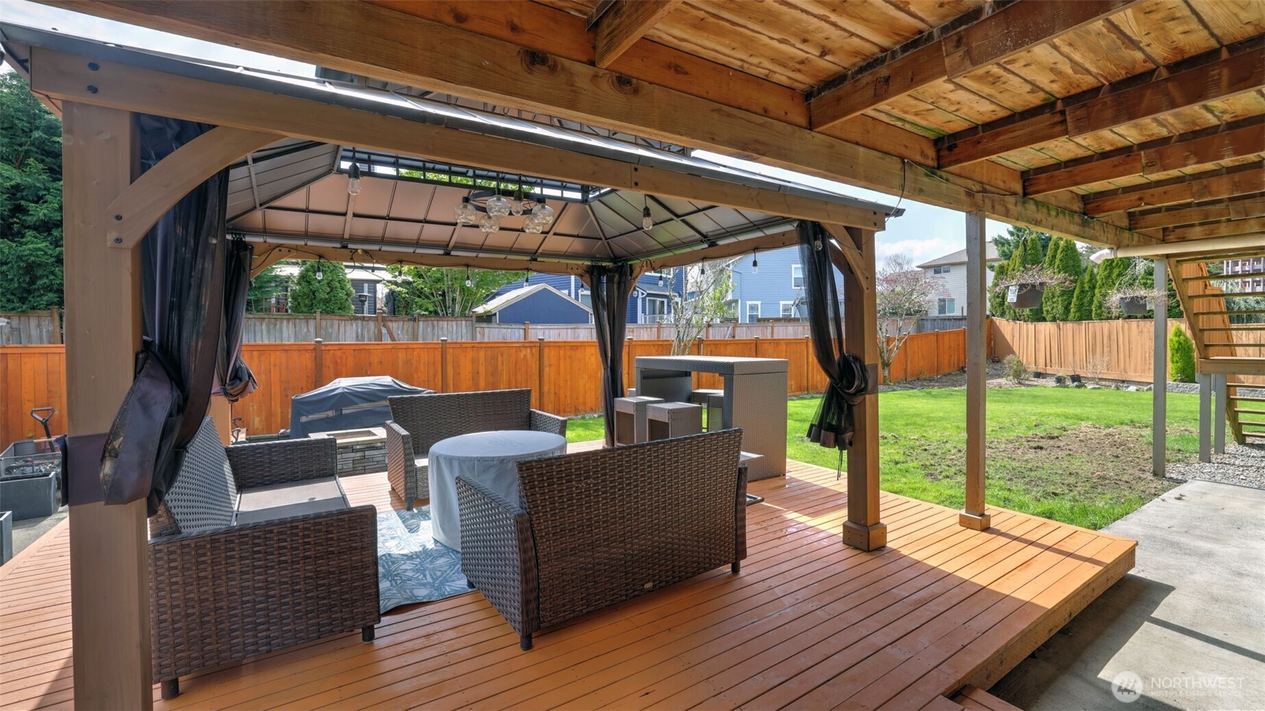 950 Anacortes Court Northeast Renton, WA 98059 - Photo 31 of 37