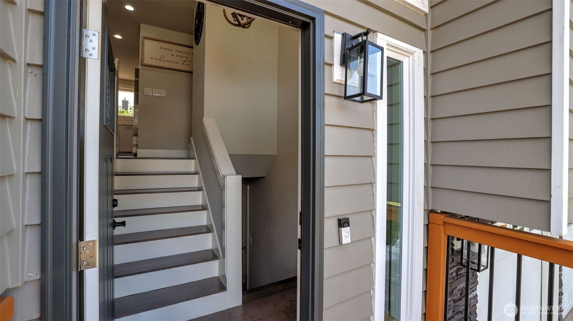 950 Anacortes Court Northeast Renton, WA 98059 - Photo 5 of 37