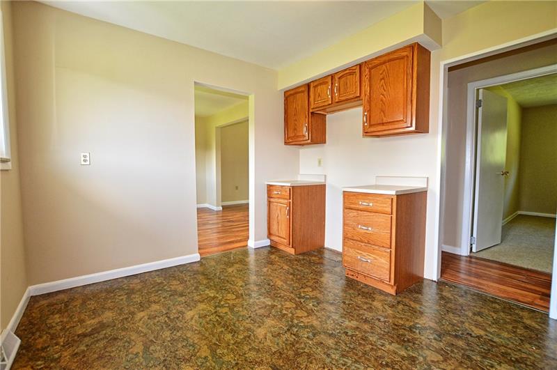 381 Hodgson Road Darlington, PA 16115 - Photo 10 of 22 Gallery Image 10