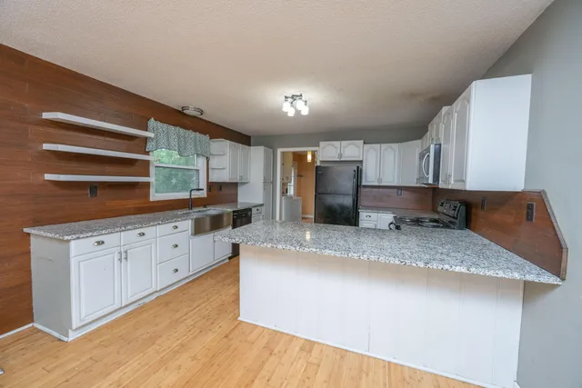 $336,500 | 1121 Inverness Lane, Hanahan, SC 29410