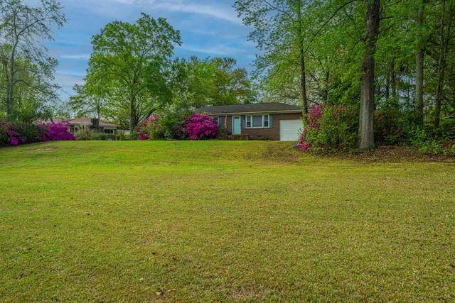 $336,500 | 1121 Inverness Lane, Hanahan, SC 29410