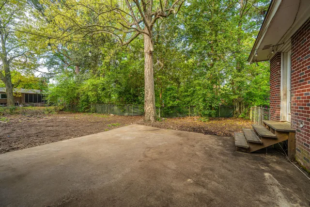 $336,500 | 1121 Inverness Lane, Hanahan, SC 29410