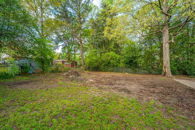 $336,500 | 1121 Inverness Lane, Hanahan, SC 29410